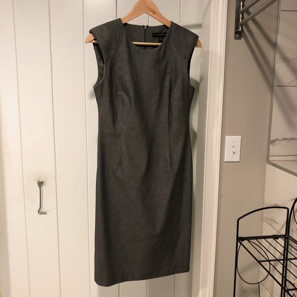 Banana Republic Business/Work Dress